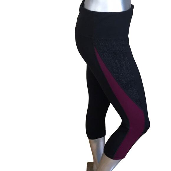 Athleta Pants - Athleta Cropped Yoga Leggings Purple Black Women's Size Large